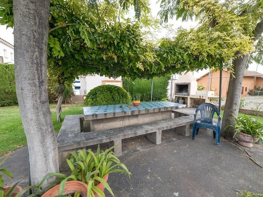Stil Mar. Apartment For 5 People With Communal Pool L'Escala 0*,  Spain