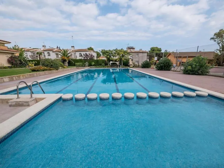 Stil Mar. Apartment For 5 People With Communal Pool L'Escala